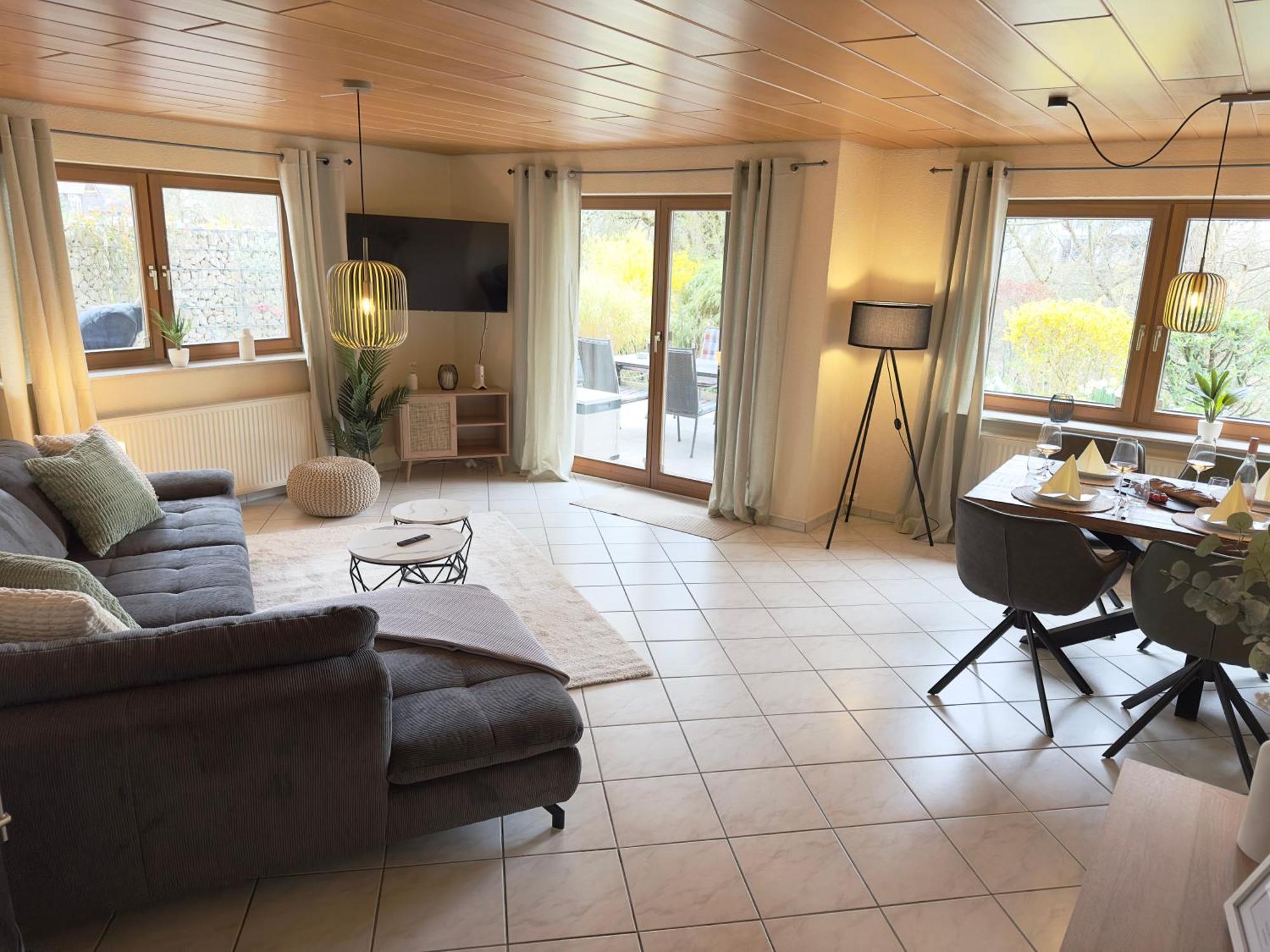 Seehaus Aachblick, Exklusive Appartements Und Ferienwohnungen Uhldingen-Muehlhofen Luaran gambar